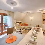 아파트 Visitzakopane - Sasanka 자코파네
